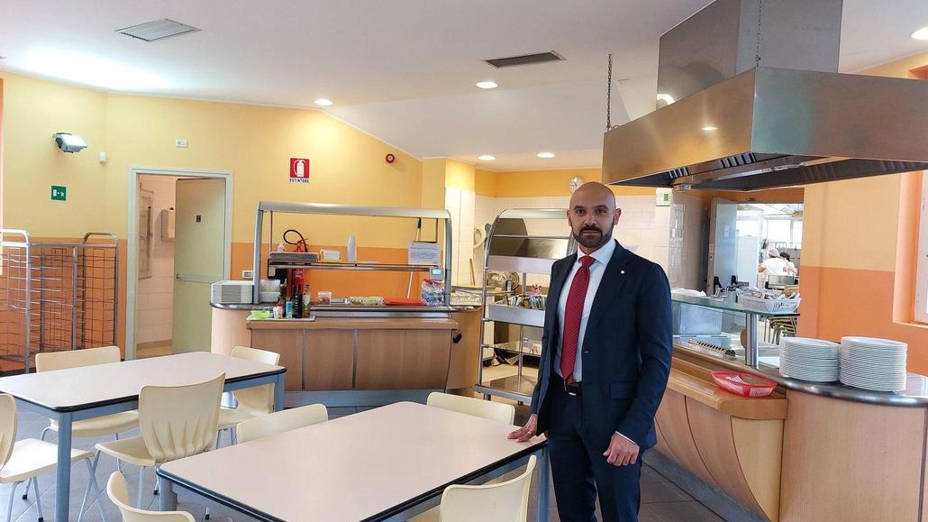 Sempre più bocche da sfamare. Giussano, riapre la mensa dei poveri Sempre più bocche da sfamare. Giussano, riapre la mensa dei poveri