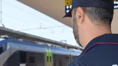 Aiuta i migranti a raggiungere la Svizzera, sei anni a passatore Aiuta i migranti a raggiungere la Svizzera, sei anni a passatore