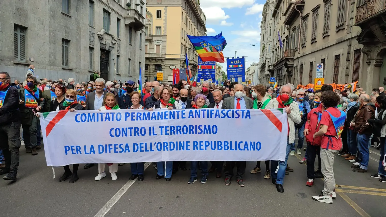 Un'immagine del corteo della Liberazione nel 2022 a Milano