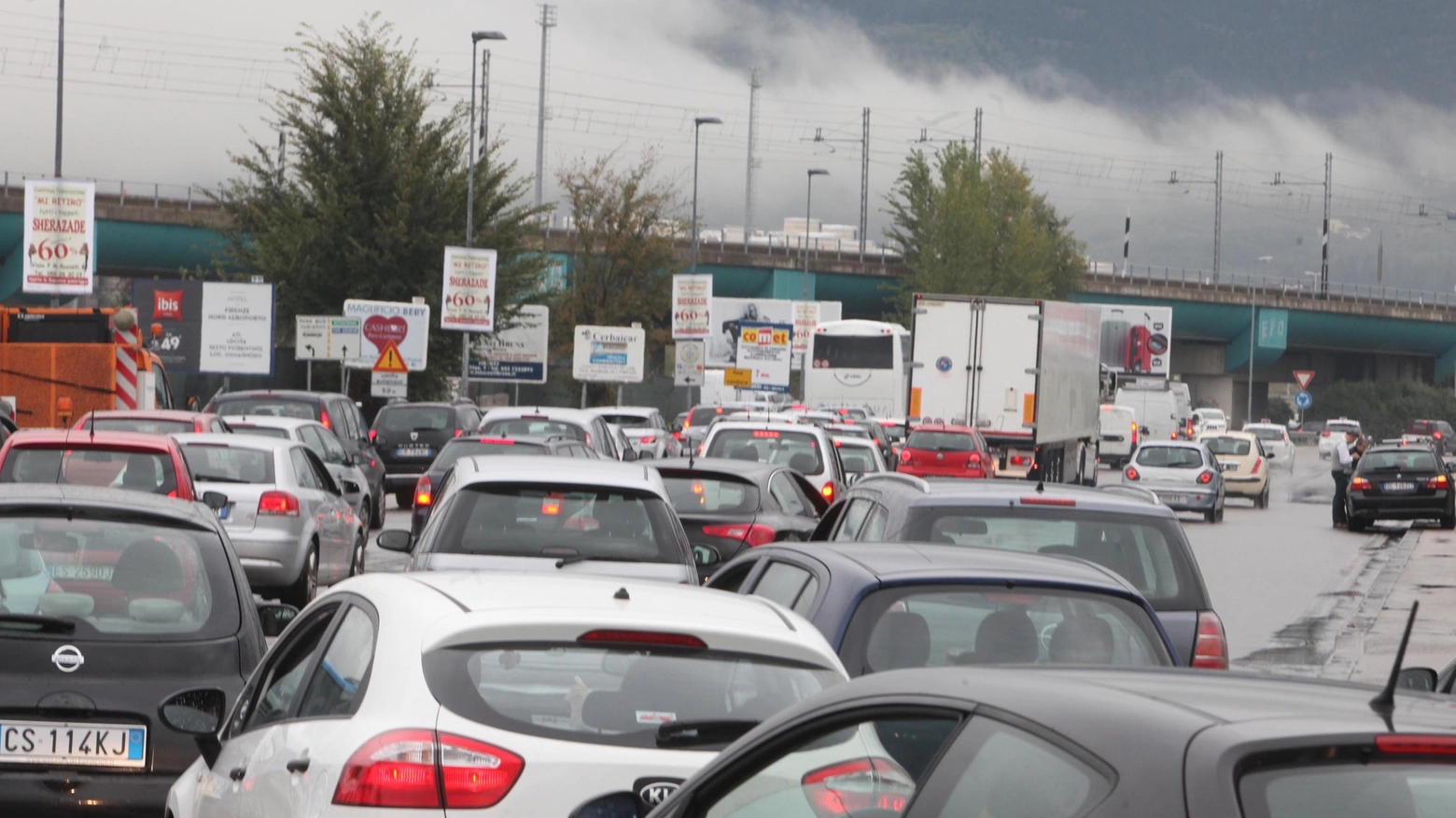Traffico caos (Foto d'archivio)