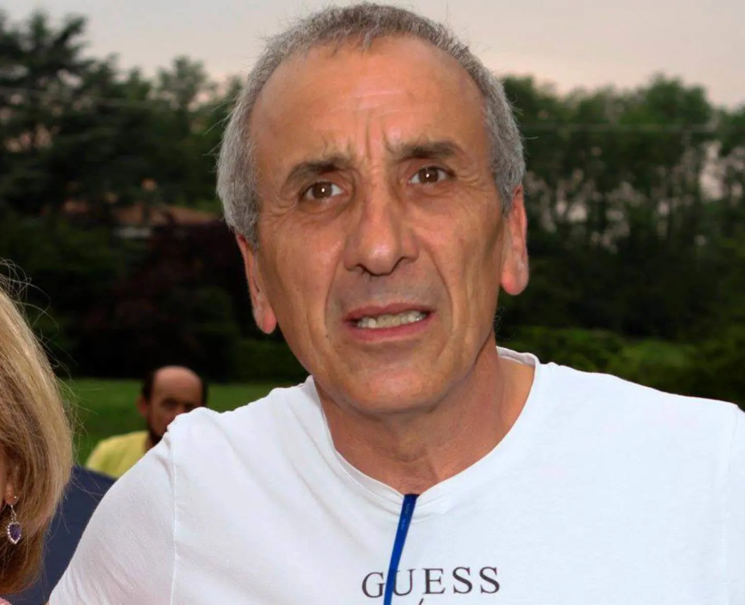 Consigliere trova portafoglio con 50 euro e lo porta dai vigili