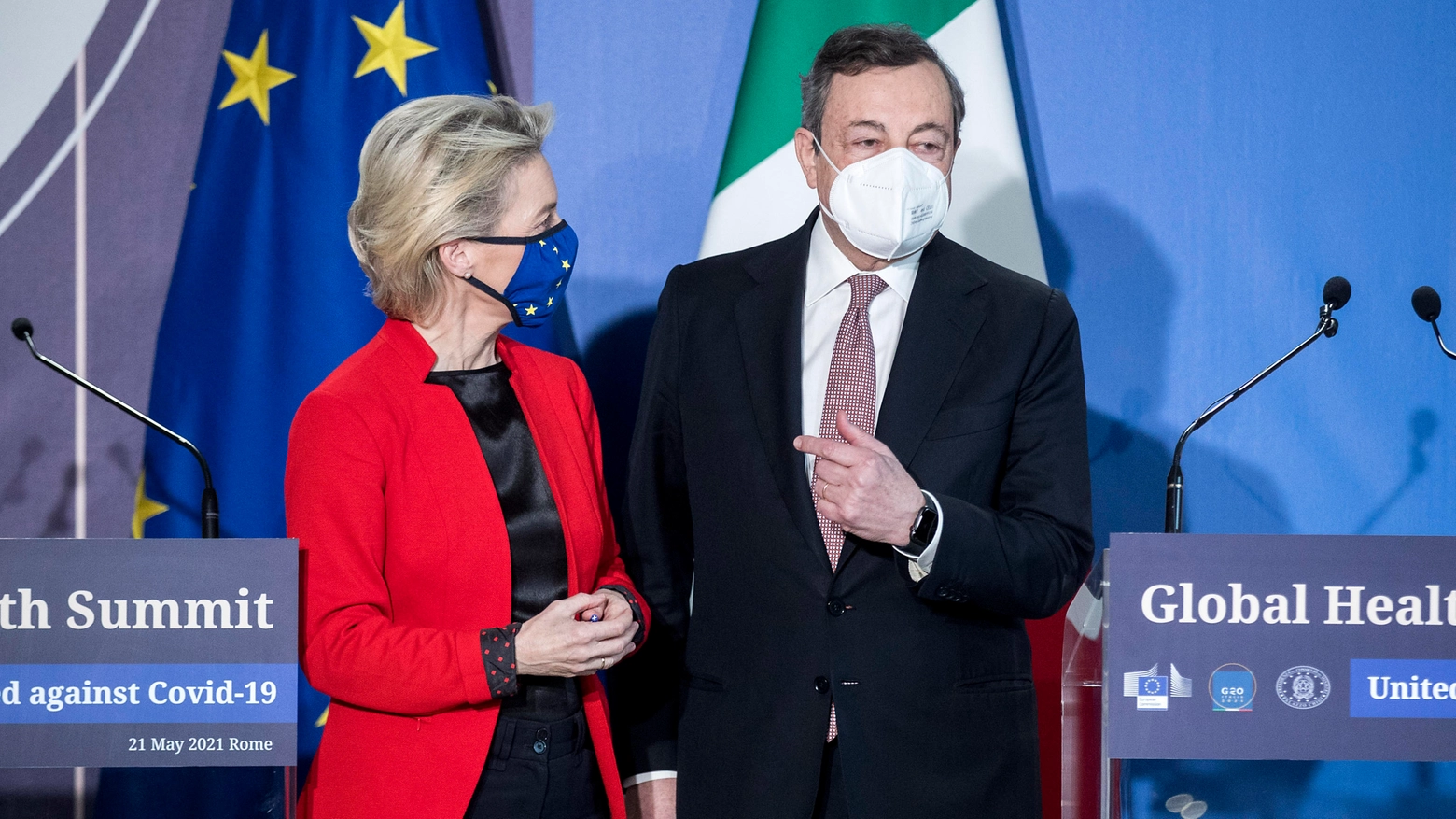 Ursula von der Leyen e Mario Draghi 