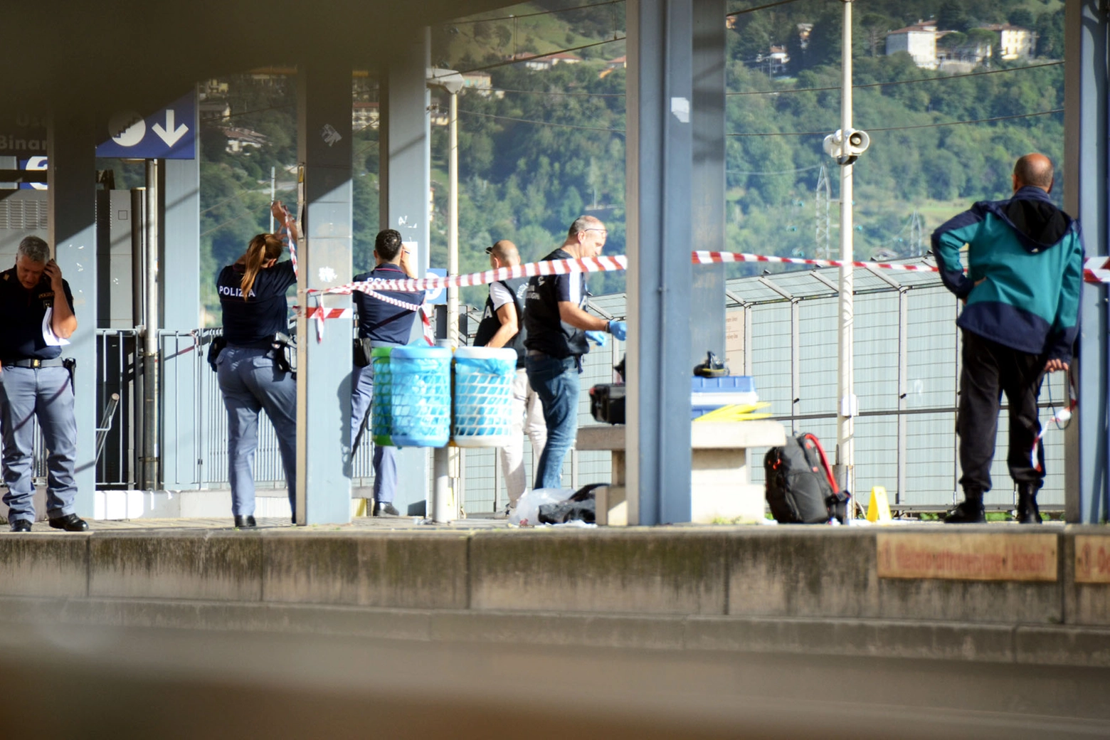 I rilievi in stazione a Calolziocorte