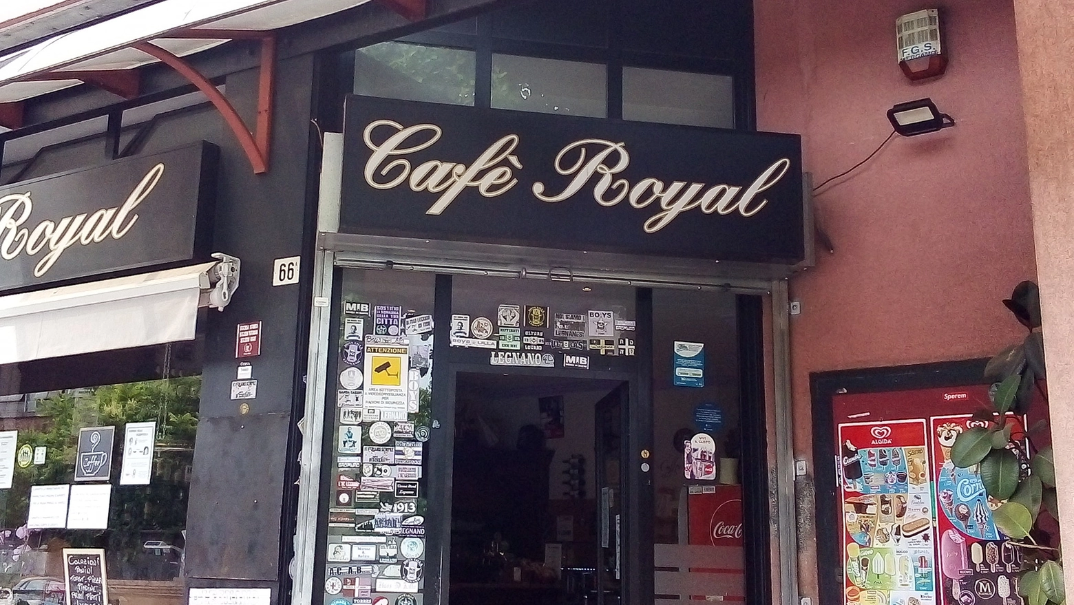 Il caffè Royal di via Rossini a Legnano