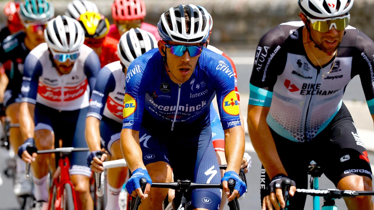 Ballerini ancora con la Deceuninck "Sogno di vincere la Parigi-Roubaix"