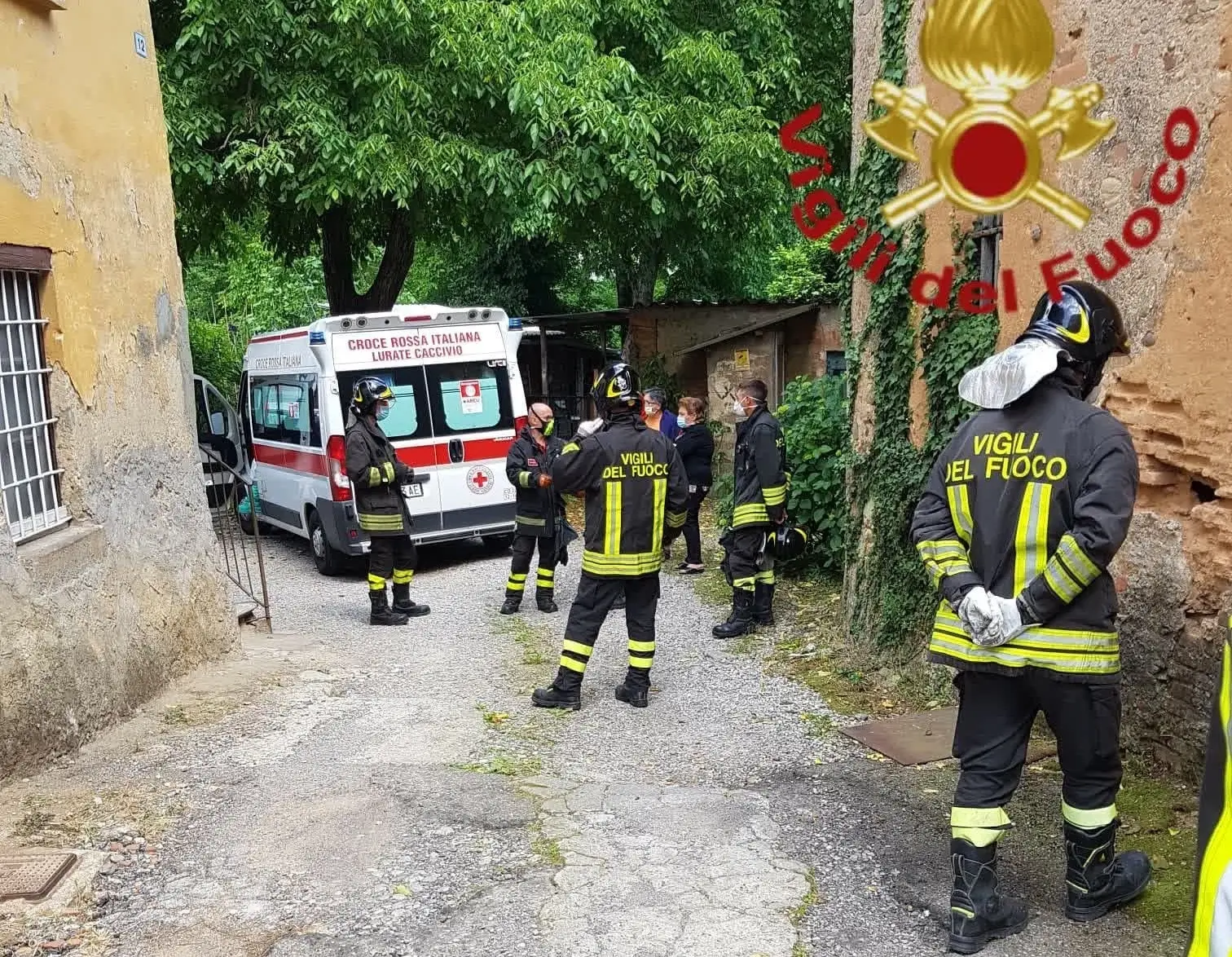 Castelnuovo Bozzente, uomo travolto dal crollo del controsoffitto