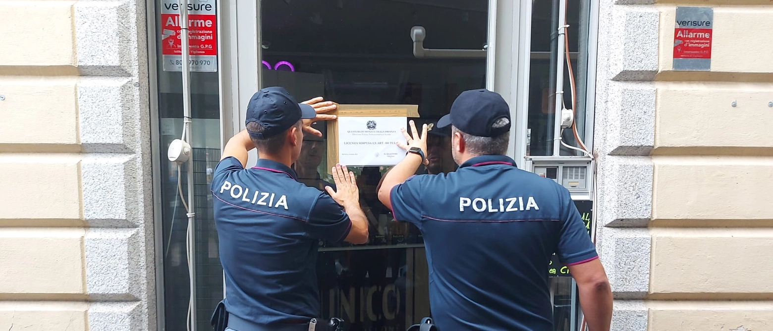 Provvedimento del questore dopo le numerose segnalazioni dei residenti confermate dai controlli dei carabinieri