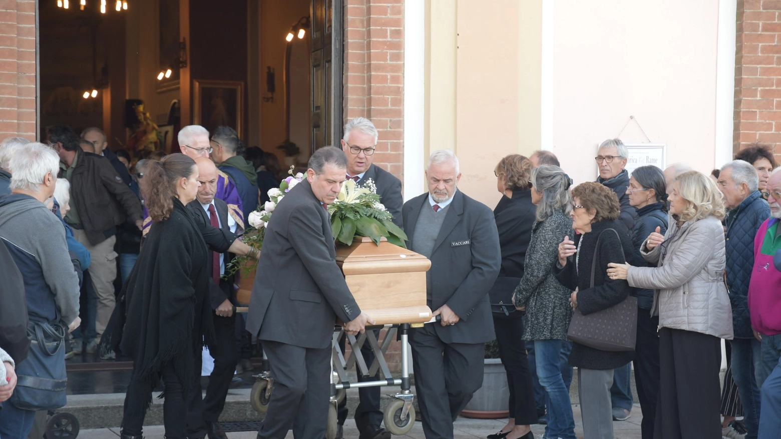 I funerali di Enrica Bensi, uccisa da un pitbull