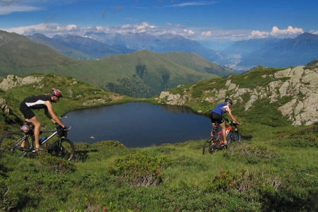 Mountain bike in Val Morobbia