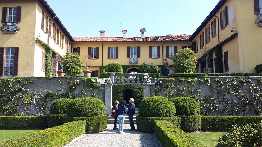 Villa Vescogna a Calco