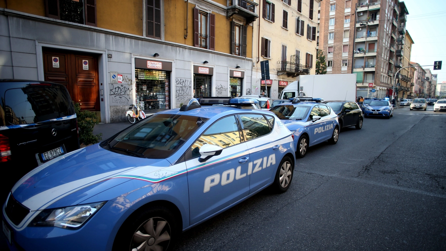 Polizia a Milano (La Presse)