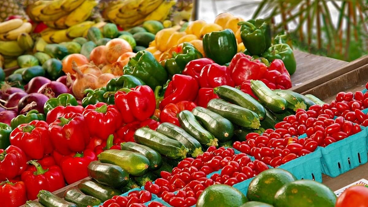 Frutta e verdura venduta a peso d'oro