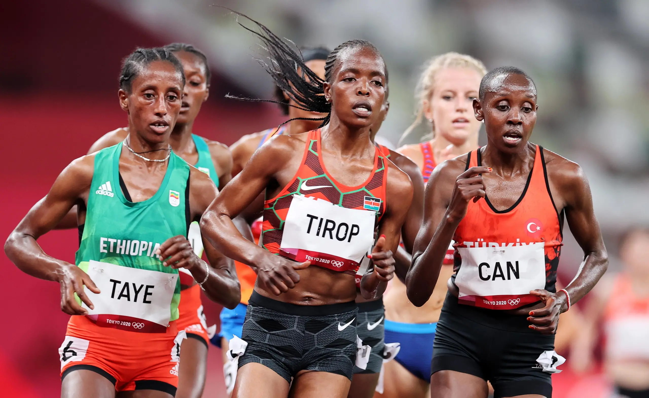 Dramma nel mondo dell'atletica: la mezzofondista kenyana Agnes Tirop uccisa dal marito