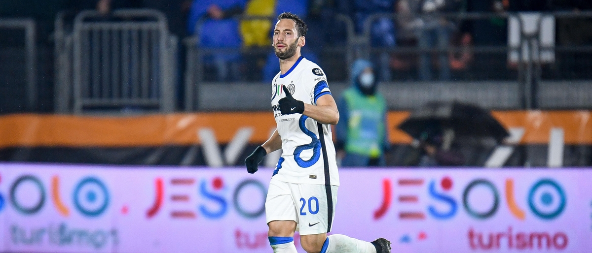 Inter, tests confirm Calhanoglu's knockout: muscle strain