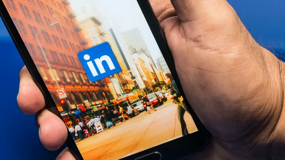 Profili LinkedIn a rischio Profili LinkedIn a rischio
