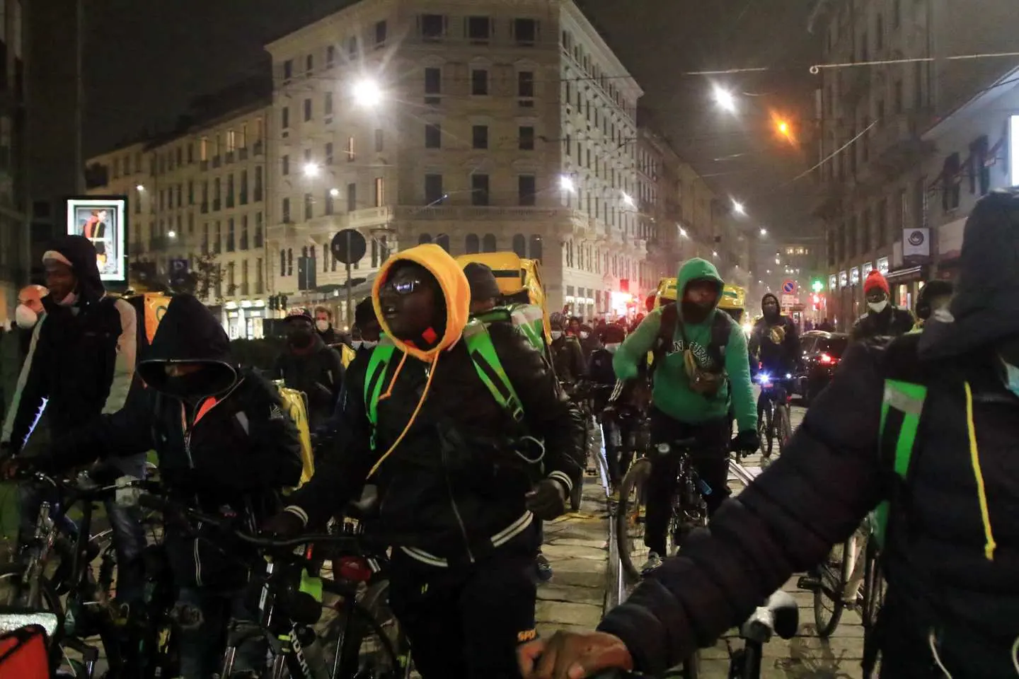 Rider, la protesta continua: "Quattro giorni di sciopero" / VIDEO