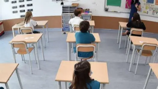 Il diritto alla scuola dei ragazzi disabili Più fondi e nuove deroghe dalla Regione Il diritto alla scuola dei ragazzi disabili Più fondi e nuove deroghe dalla Regione