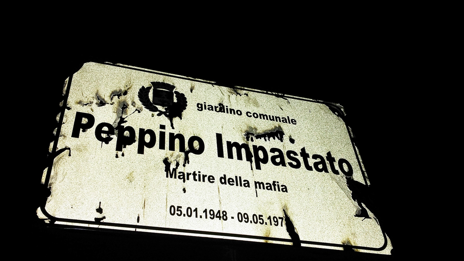 Targa di Peppino Impastato vandalizzata a Legnano