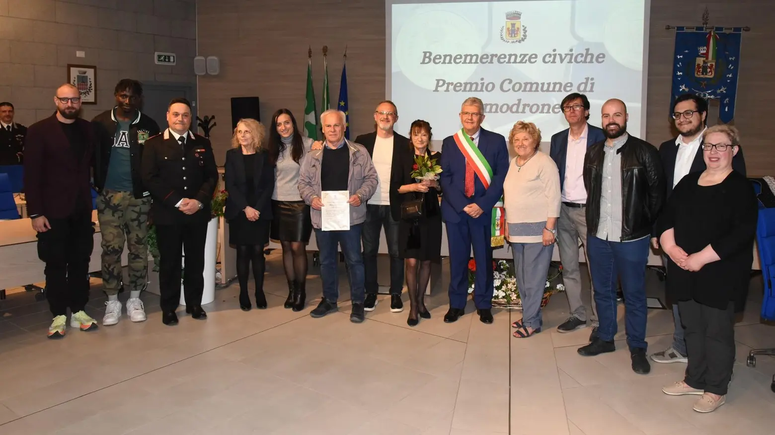 Gli studenti, i volontari, l’insegnante Un premio all’esercito del bene Gli studenti, i volontari, l’insegnante Un premio all’esercito del bene
