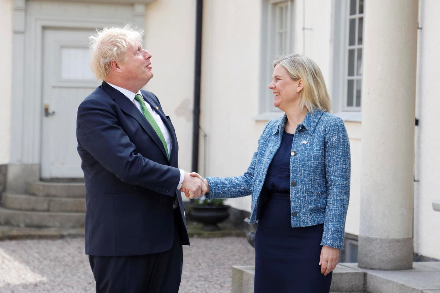 Boris Johnson e la premier svedese ad Harpsund Magdalena Andersson  (Ansa)
