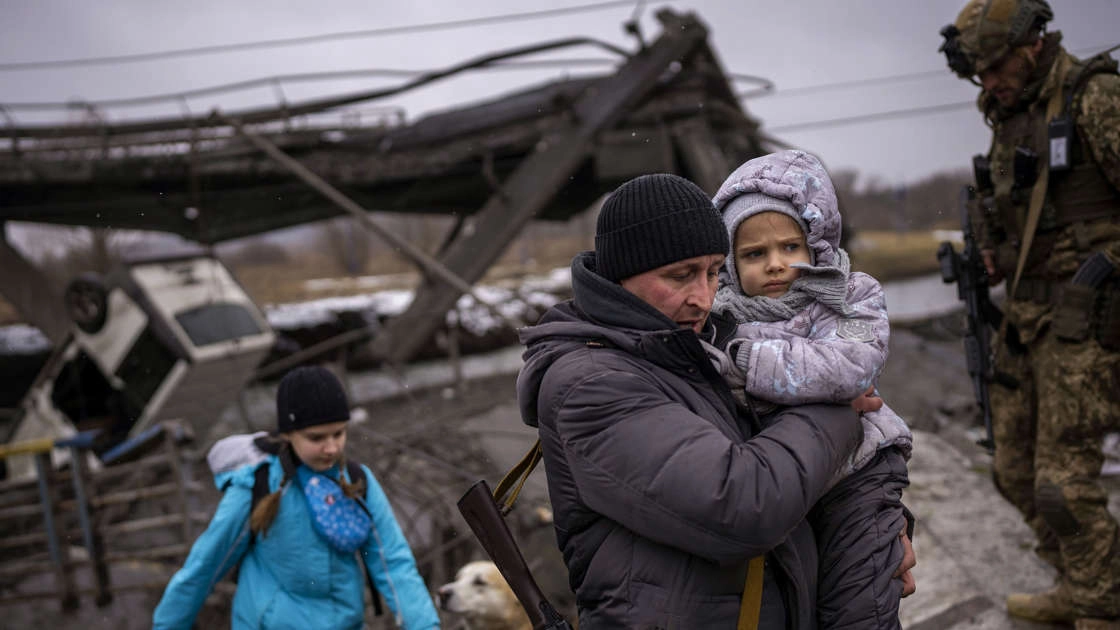 Profughi ucraini in fuga verso l'Unione europea