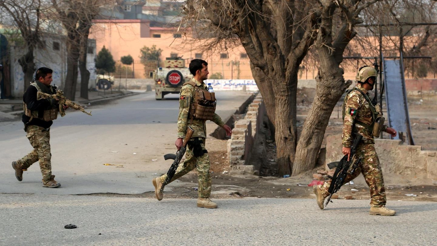 Afghanistan, attacco alla sede di Save The Children (Ansa)