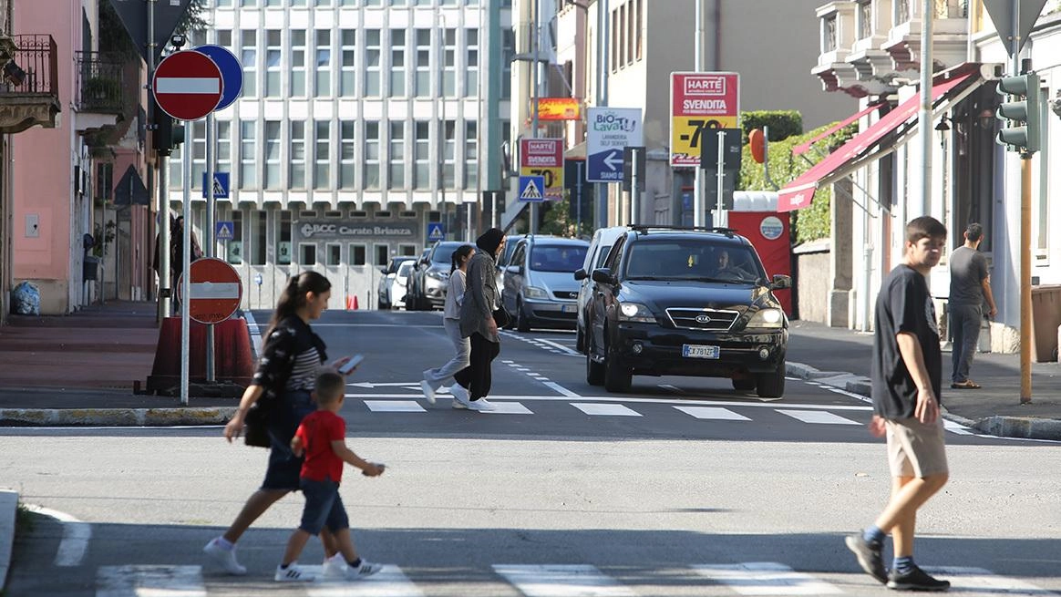 Riqualificazione in via Marconi: marciapiedi rifatti, meno posteggi Riqualificazione in via Marconi: marciapiedi rifatti, meno posteggi