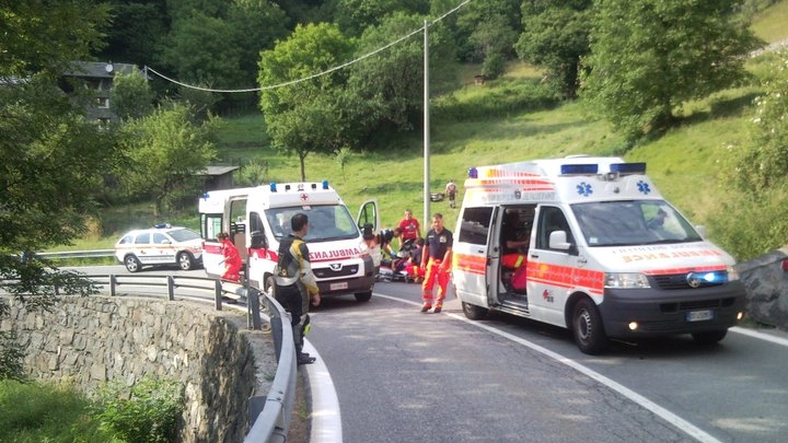 Mattinata di incidenti che hanno coinvolto i motociclisti sulle strade del lago