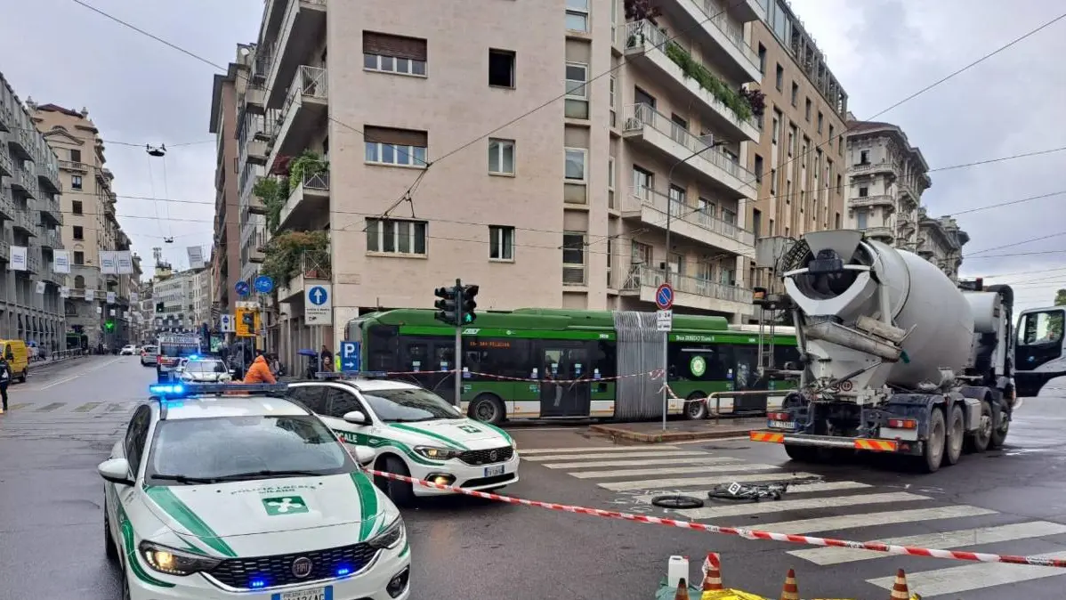 L'incidente in cui è morta, a 39 anni, la ciclista Cristina Scozia