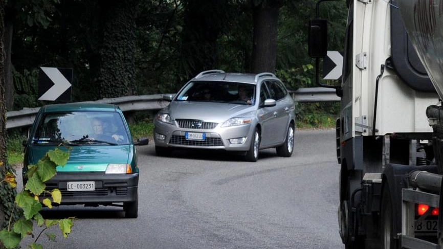 La strada della Rocca chiude. Lo stop è per quattro mesi La strada della Rocca chiude. Lo stop è per quattro mesi