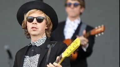 Beck, un artista eclettico sul lago di Garda