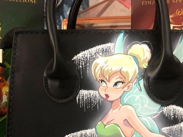 Una borsa personalizzata da Desi Croce (Instagram little_Fairies_)