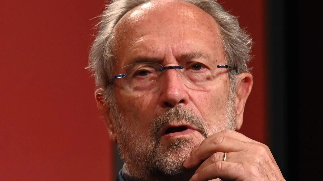 "Tifiamo anche a distanza: Inter-Milano dalle ultime pagine dei giornali"
"Tifiamo anche a distanza: Inter-Milano dalle ultime pagine dei giornali"