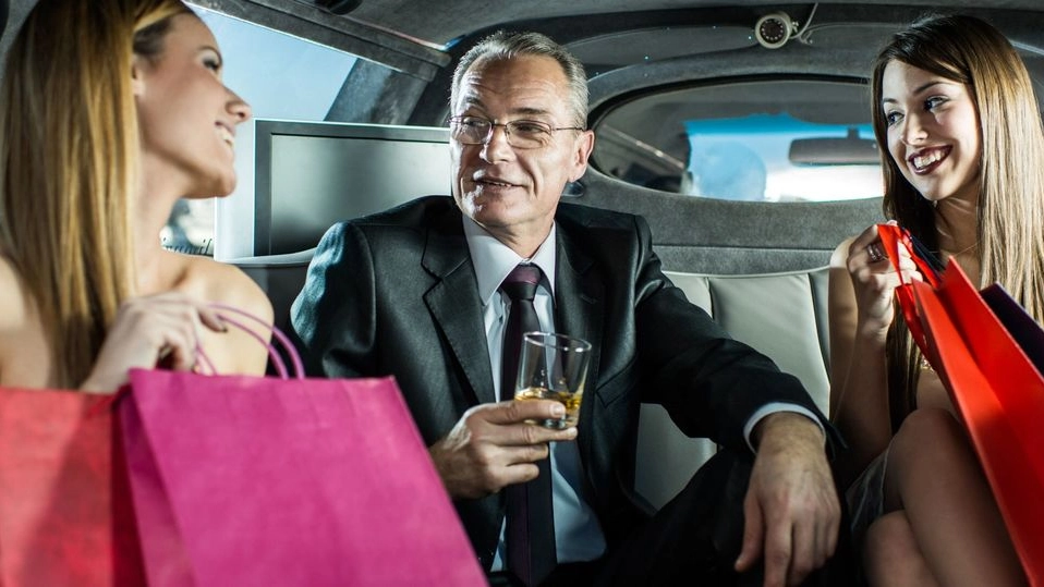 Sugar baby e sugar daddy: un fenomeno in espansione (Archivio)