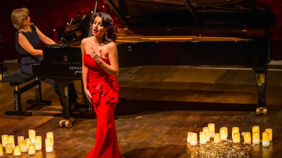 Il duo Enrica Ciccarelli e Ivanna Speranza si esibirà alla serata inaugurale Il duo Enrica Ciccarelli e Ivanna Speranza si esibirà alla serata inaugurale