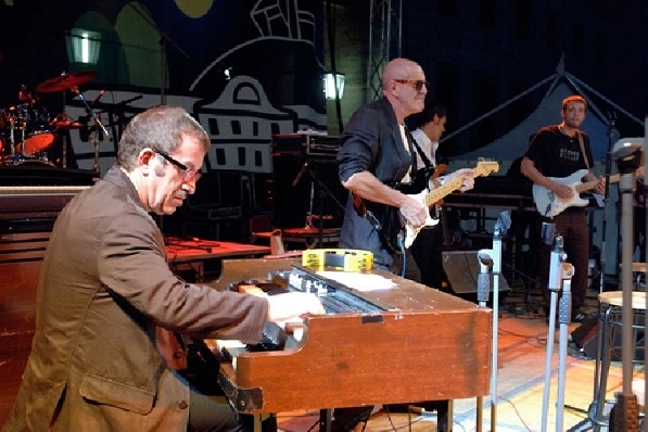 Roberto Maroni con la sua band