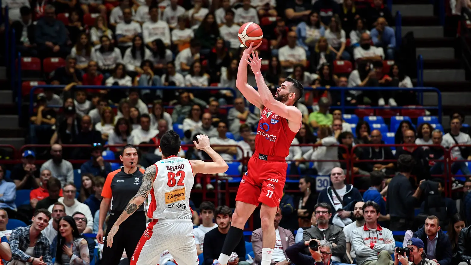 Pippo Ricci al tiro Pippo Ricci al tiro