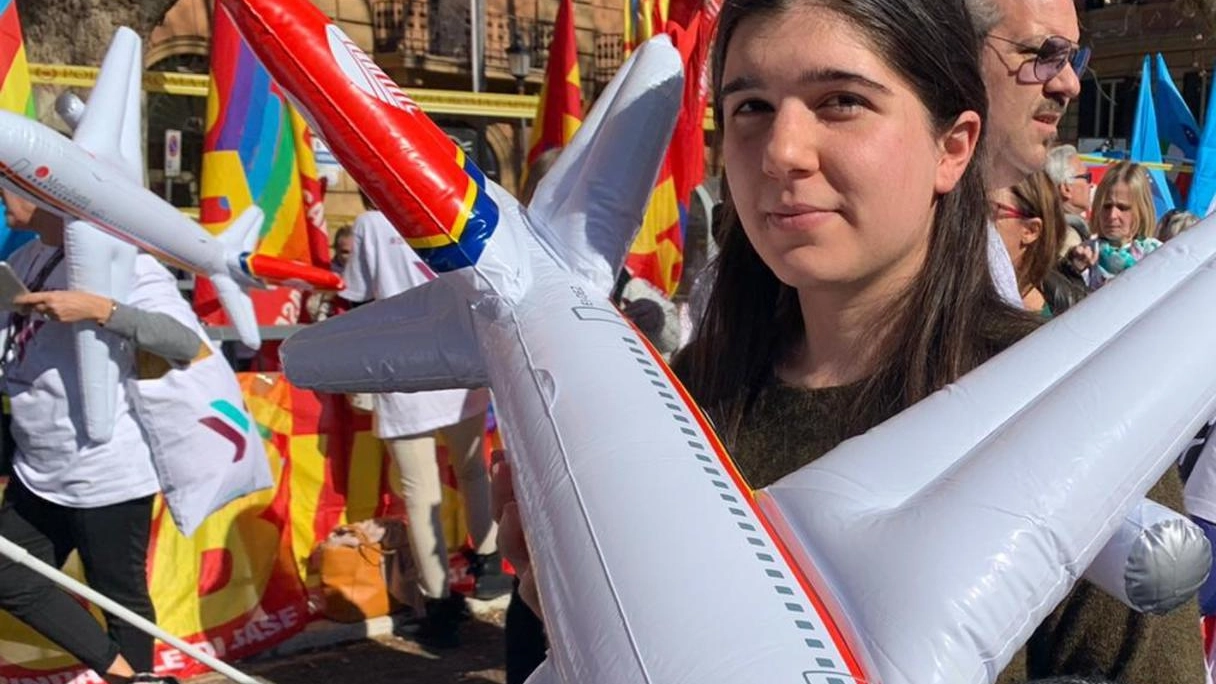 Una manifestazione dei dipendenti di Air Italy a Roma Una manifestazione dei dipendenti di Air Italy a Roma