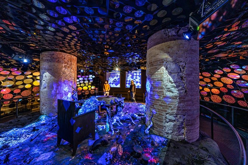 Gaudi Dome