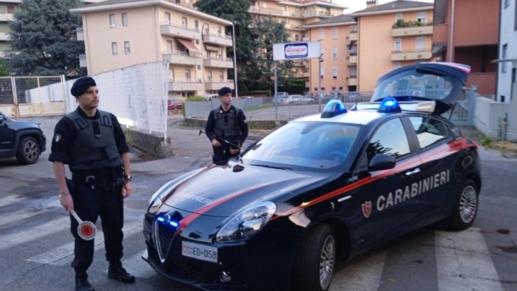 Indagine dei carabinieri Indagine dei carabinieri