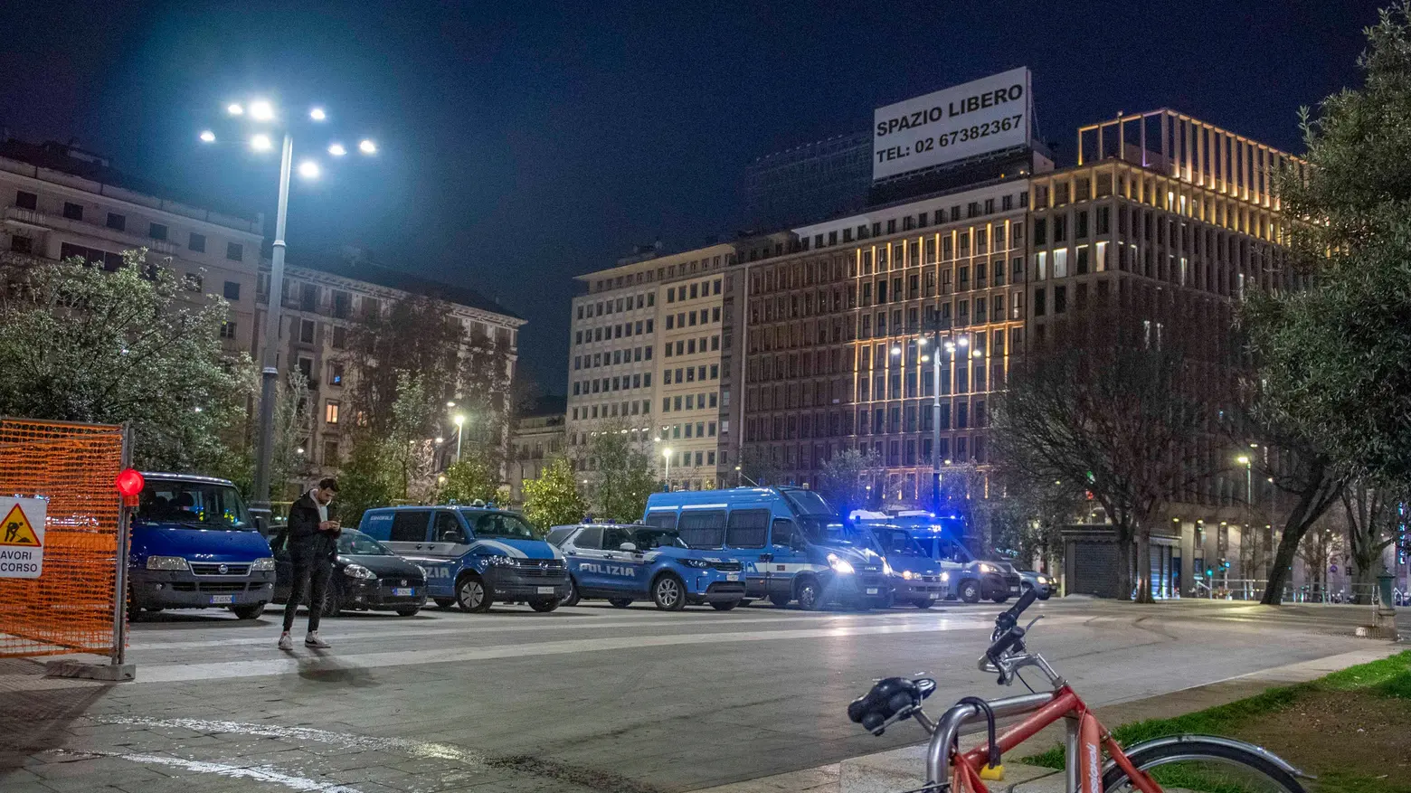 Controlli di Polizia in zona Stazione Centrale