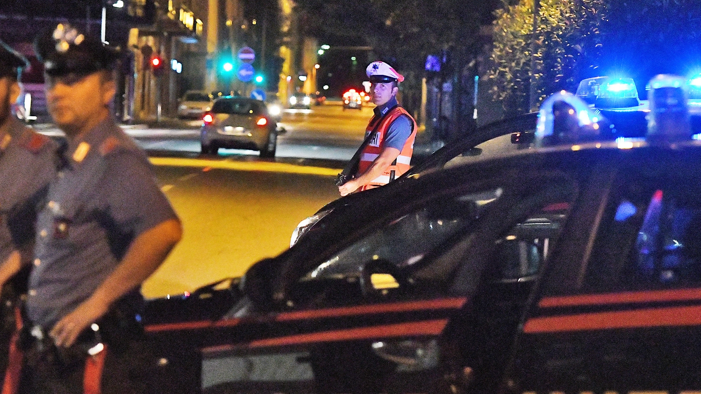 Sul posto sono intervenuti i carabinieri (foto d'archivio) Sul posto sono intervenuti i carabinieri (foto d'archivio)