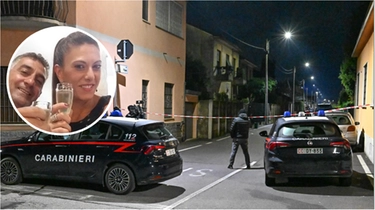Luigi Buccino ucciso a coltellate dalla moglie Vita Di Bono. I vicini: “Lei in cura, litigavano spesso”