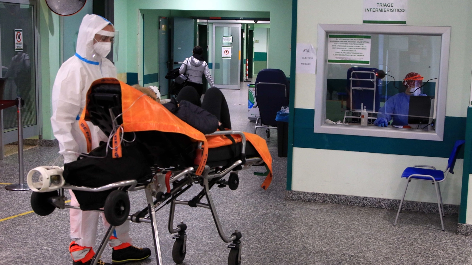 Emergenza Covid-19 in Lombardia: ospedali sempre più sotto pressione