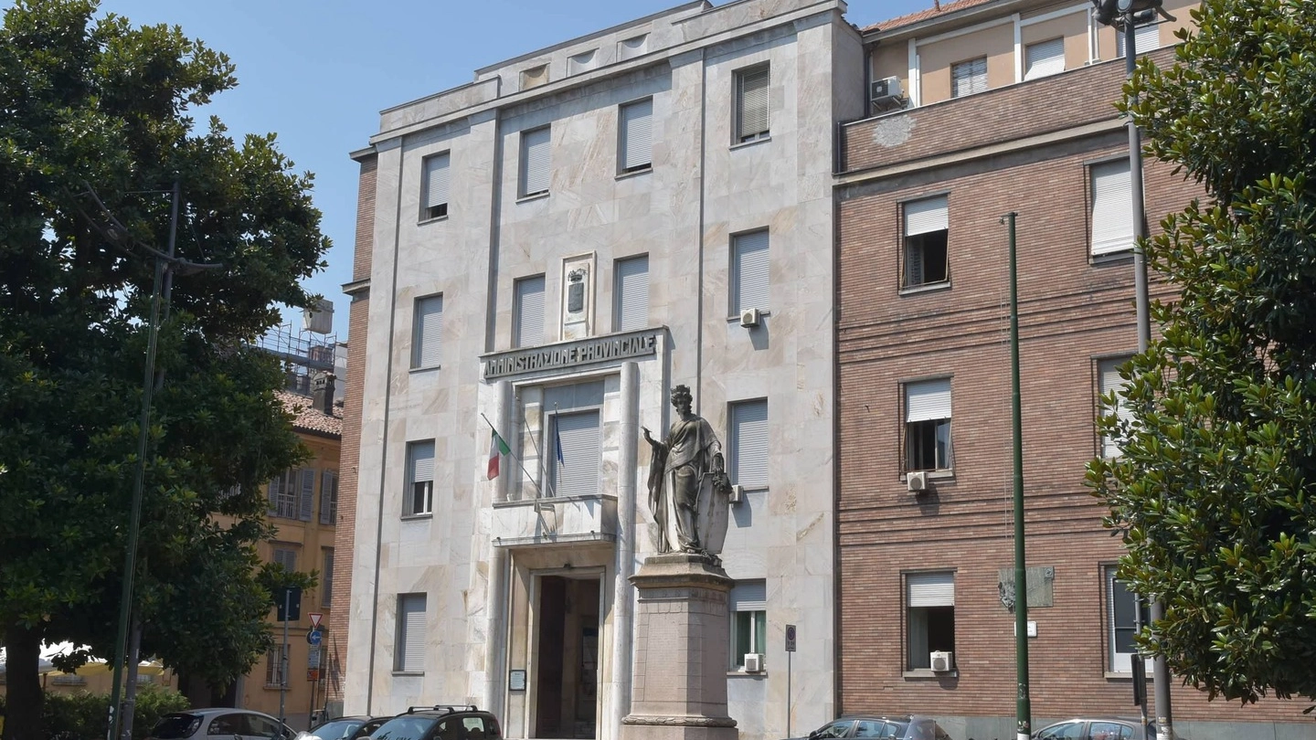 La sede della Provincia di Pavia (Torres)