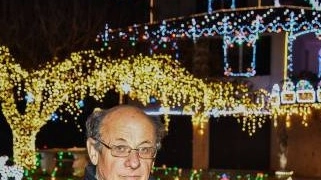 Lino Betti, ideatore delle Lucine di Natale di Leggiuno,