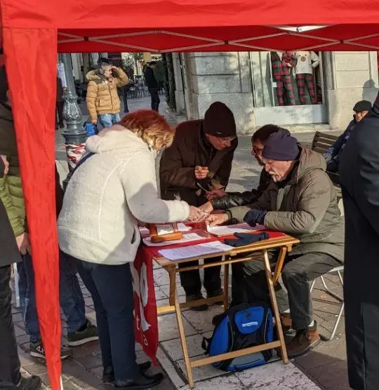 Saronno, raccolte mille firme per salvare l’ospedale