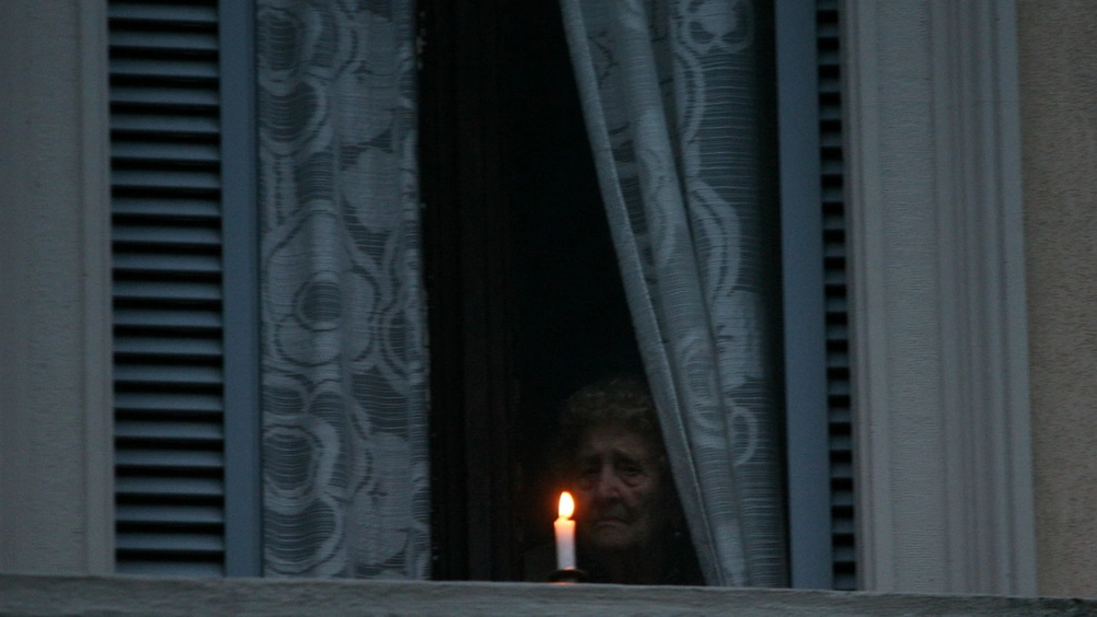 Una candela alla finestra 