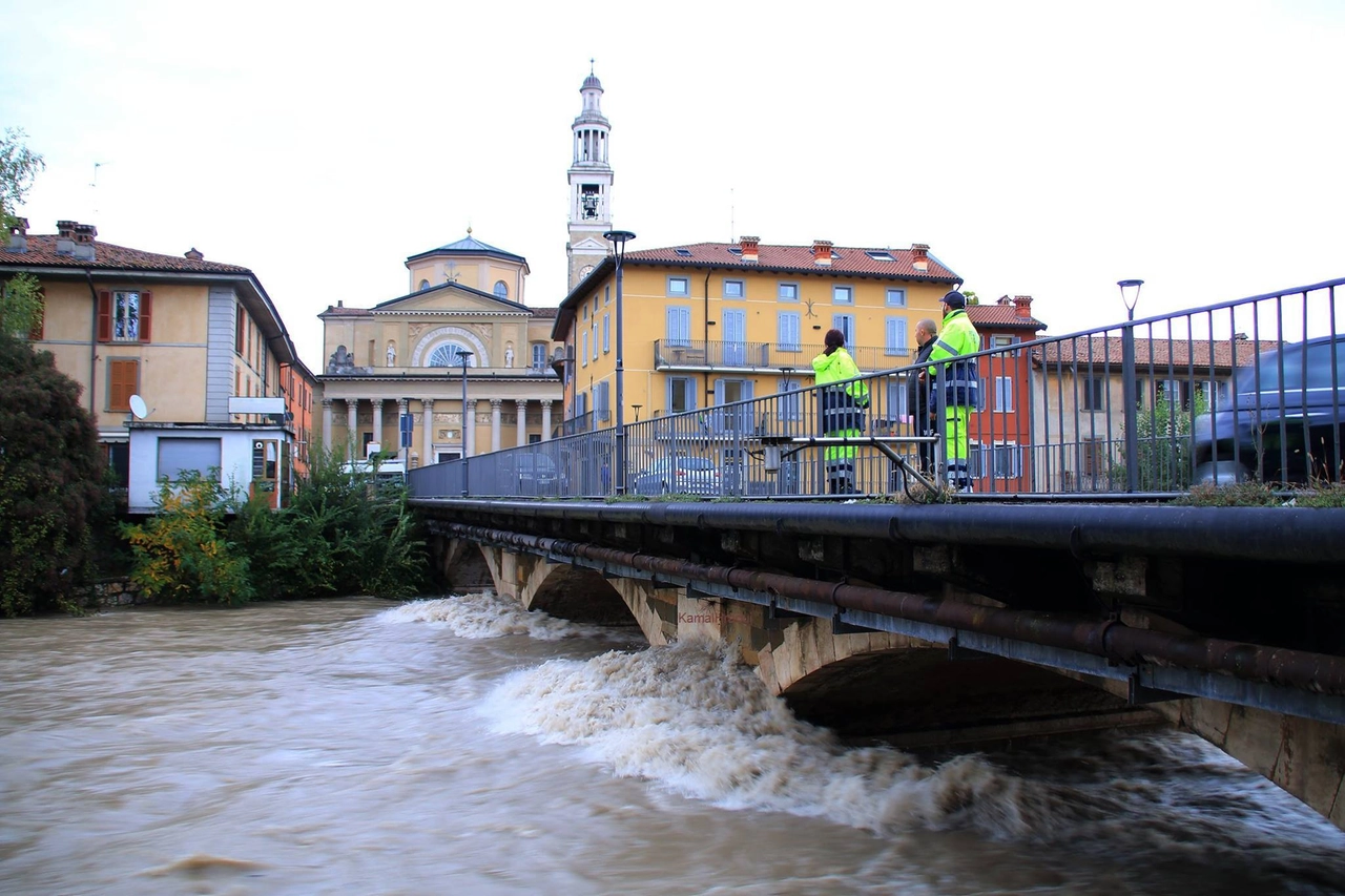 Il Serio in piena 