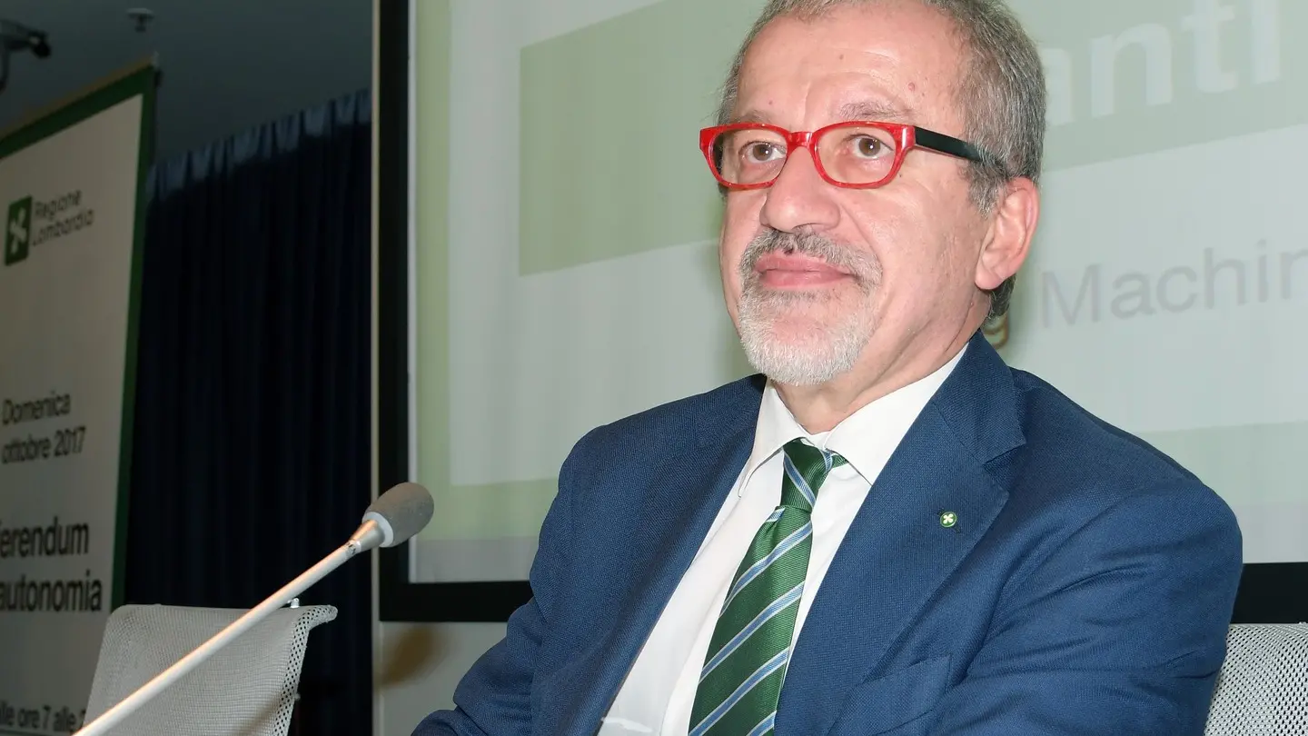 Roberto Maroni è ora in convalescenza